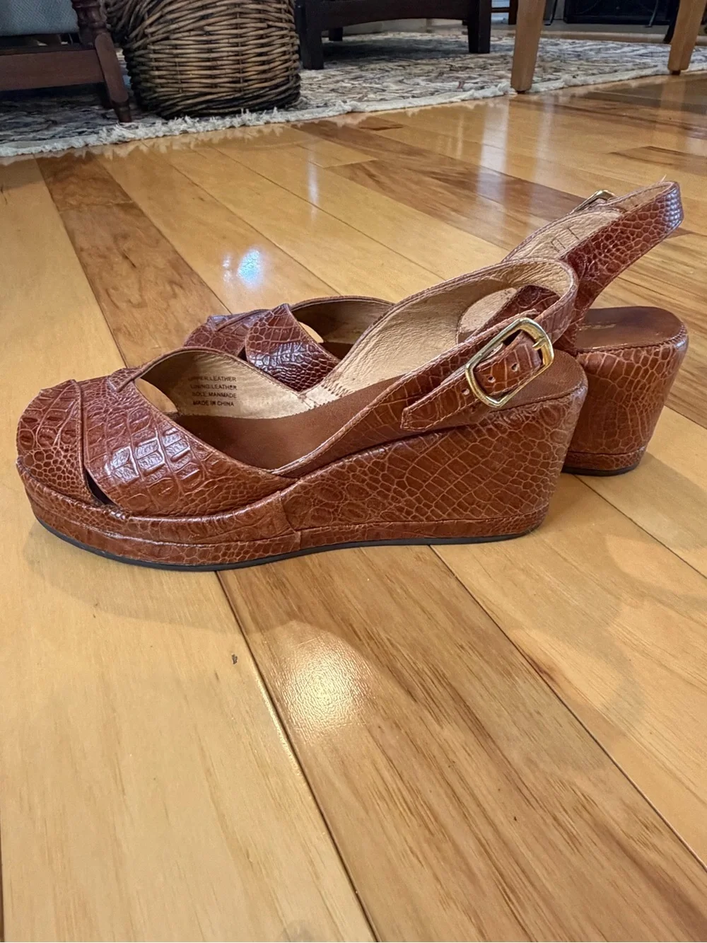 Re-Mix Women's Brown Croc-Embossed Leather Wedge Slingback Peep-Toe Shoe